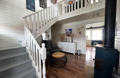 Kungshamn House | Holiday home in beautiful Kungshamn perfect for two families