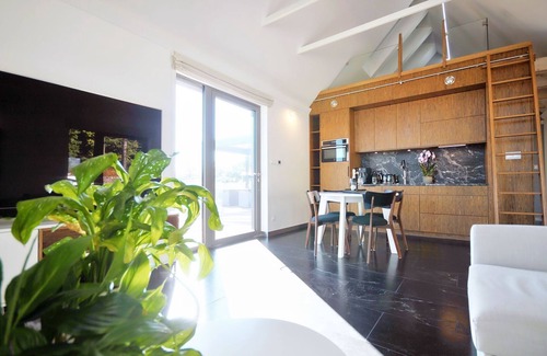 Bytow House | Holiday Home in Bytów by Private Lake