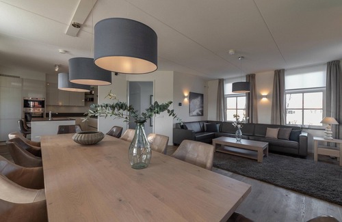 Colijnsplaat House | Holiday Home in Colijnsplaat near Oosterschelde