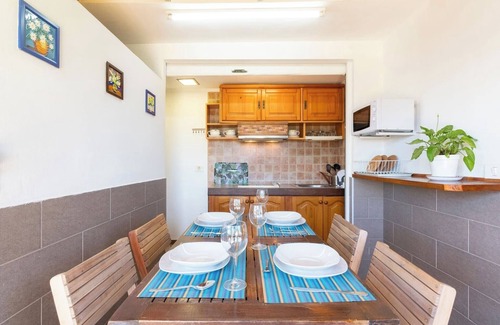 Firgas House | Holiday Home in Firgas with Private Pool