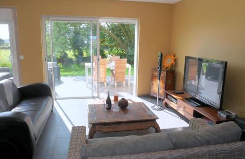 Guisseny House | Holiday Home in France near Sandy Beaches