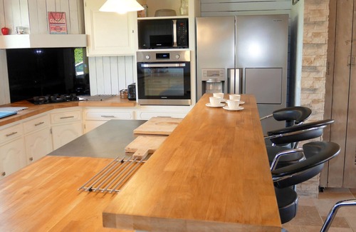 Guisseny House | Holiday Home in Guisseny with Jacuzzi & Beach