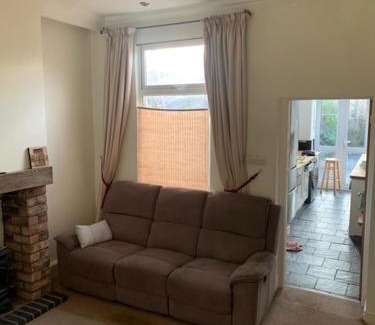 Kidderminster House | Holiday Home in Kidderminster