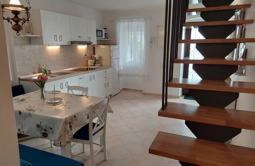 Miholascica Ski Chalet | Holiday Home in Miholaščica with Terrace, Air condition, WIFI (66-1)