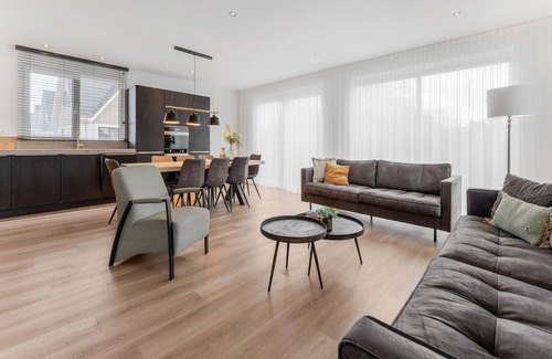 De Koog House | Holiday Home in De Koog near Forest