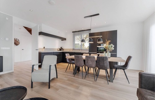 De Koog House | Holiday Home in De Koog near Forest