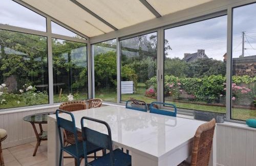 Plougasnou House | Holiday Home in Primel near Sandy Beach