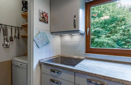 Kirchheim House | Holiday home in Reimboldshausen with large garden