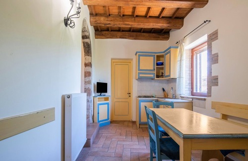 Sellano House | Holiday Home in Sellano with Pool & Sun Terrace