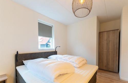 Scherpenisse House | Holiday Home in Zeeland near Nature Reserve