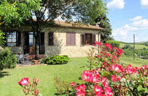 Cignan Bianco House | Holiday Home Cignanbianco - Alba by Interhome