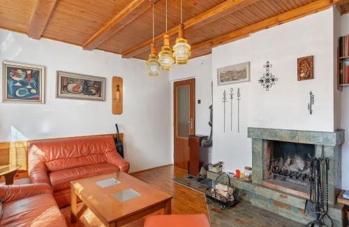 Splzov House | Holiday Home Jahor by Interhome