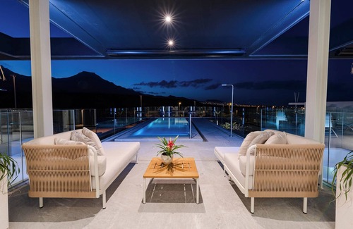 Costa Adeje Villa | Holiday Home 'Karat Villa Macaronesia' with Sea Views, Pool, Garden and Wi-Fi