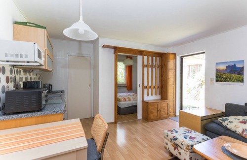 Stern House | Holiday Home 'Krohse' with Shared Garden and Wi-Fi