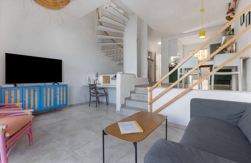 Morro Jable House | Holiday Home 'La Casa De Las Hesperides' with Sea View, Private Terrace and Wi-Fi