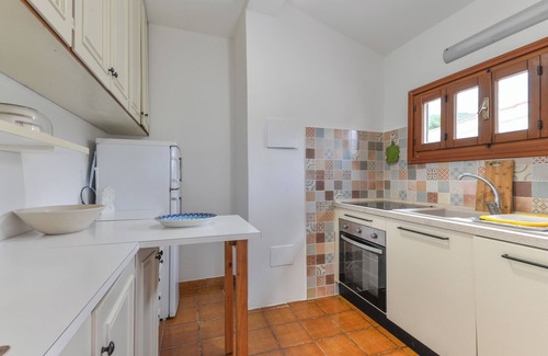Campo nell'Elba House | Holiday Home 'La Casa Del Colle' with Private Terrace, Private Garden and Wi-Fi