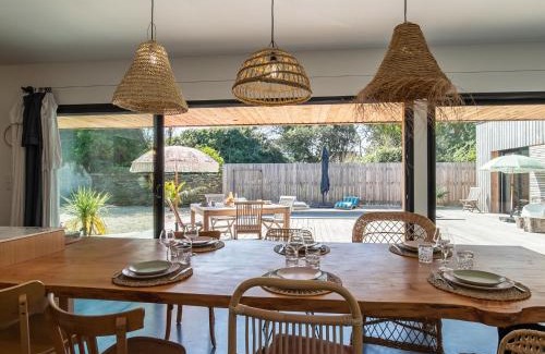 Locquirec House | Holiday Home La Villa Agapanthes by Interhome