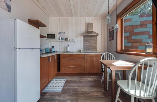 Tejina House | Holiday Home 'Las Hermanas' with Sea View, Pool & Wi-Fi