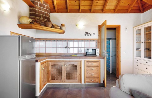 Tijarafe House | Holiday Home 'Las Vetas' with Sea View, Private Pool and Wi-Fi