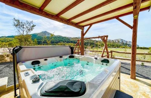 Karlobag House | Holiday Home Lea by Interhome