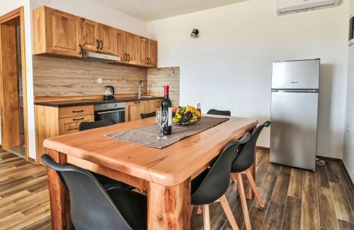 Karlobag House | Holiday Home Lea by Interhome