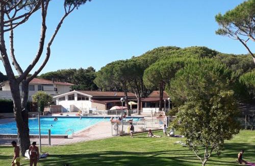 Marina di Bibbona House | Holiday Home Levante Deluxe by Interhome