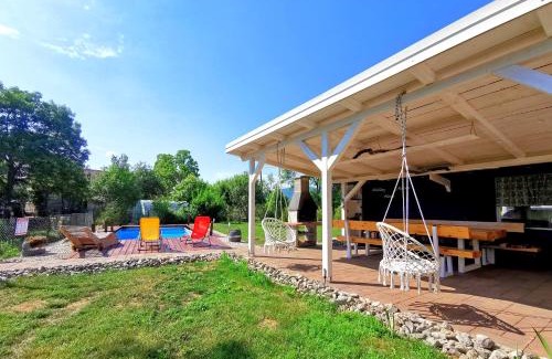 Otocac House | Holiday home Melani - with private heated pool and sauna