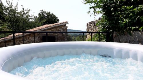 Buzet Villa | Holiday Home Mia&Emi