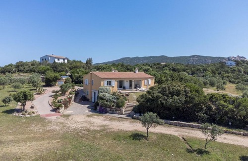 Arzachena House | Holiday Home Nanai by Interhome