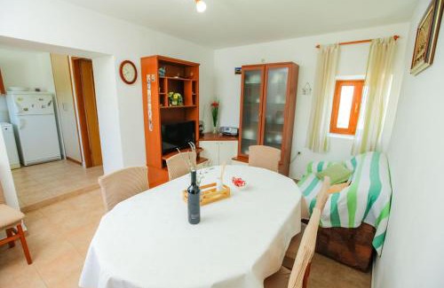 Savar House | Holiday Home Nikola