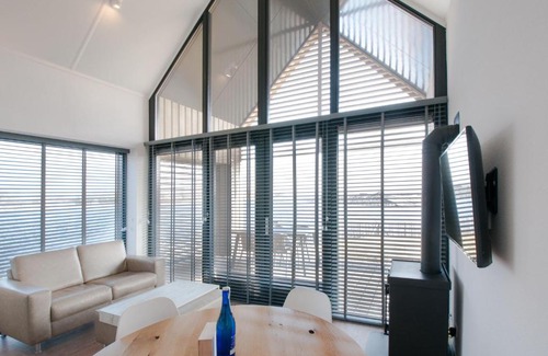 Tholen House | Holiday Home Oesterdam Resort-4