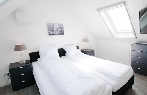 Tholen House | Holiday Home Oesterdam Resort-10