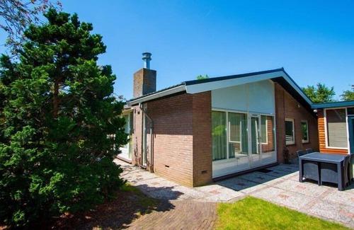 Ouwerkerk House | Holiday home Oostweg 2-91 in nature near Ouwerkerk