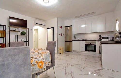 El Algar House | Holiday home Palmera 40 with communal pool