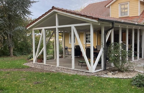 Staven House | Holiday home "Pappelhof" with own parking space