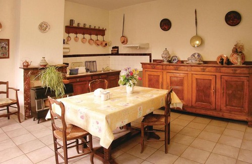 Famechon House | Holiday Home Pas En Artois Rue Principale