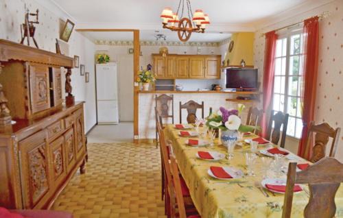 Penestin House | Holiday Home Penestin Chemin De Camaret