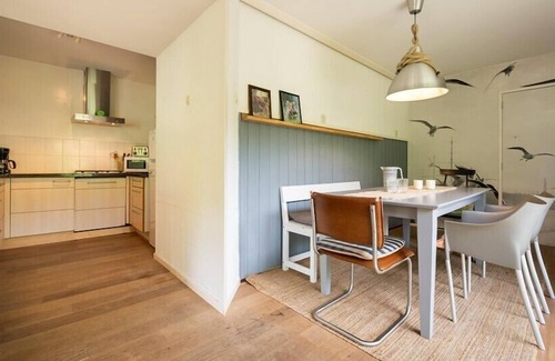 Nieuw-Haamstede House | Holiday home Populierenlaan 12, "De Duinvlinder"