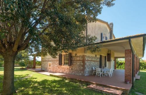 Grosseto House | Holiday Home Podere Chiocciolaia by Interhome