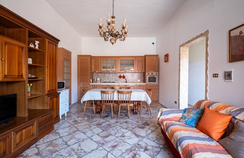 Galatone House | Holiday Home 'Rosa Guerriera'