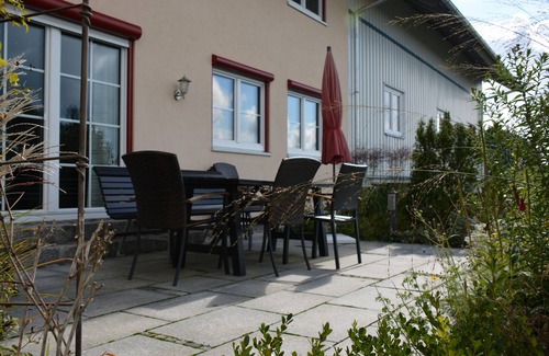 Stiefenhofen House | Holiday Home 'Schwärzler' with Private Terrace, Private Garden and Wi-Fi