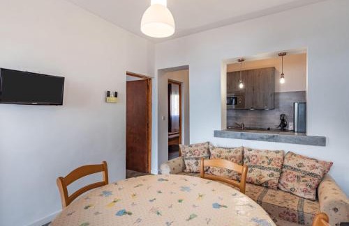 Sari-Solenzara House | Holiday Home Scorpina by Interhome