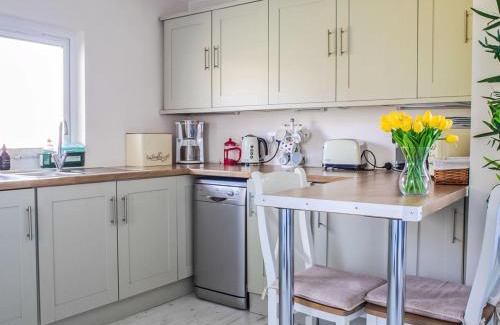 Beinn Orasaigh House | Holiday Home The Croft House Portree by Interhome