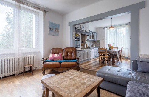 Plouhinec House | Holiday Home 'Ty Mel À 3 Km Des Plages' with Private Terrace, Private Garden and Wi-Fi