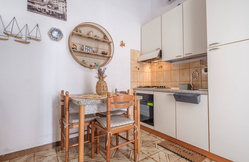 Oliveri Apartment | Holiday Home "Tyndaris" with Wi-Fi & Air Conditioning