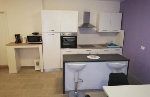 Brkac House | holiday home "Valentino" with view on the water