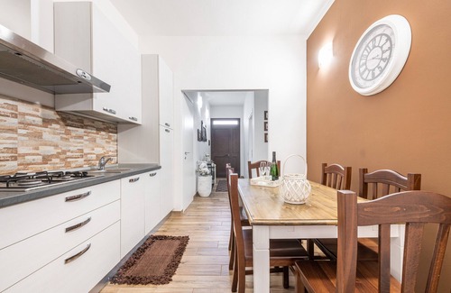 Pula House | Holiday home "Villetta Mattia" with Terrace and Air Conditioning