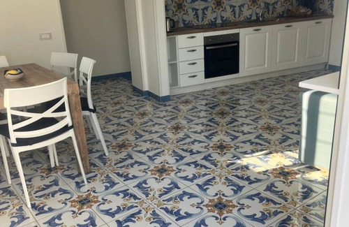 Pucara House | Holiday Home 'Vincanto Maiori Amalfi Coast' with Mountain View, Wi-Fi and Air Conditioning