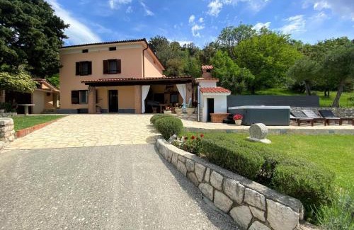 Supetarska Draga Villa | Holiday Home Vintage