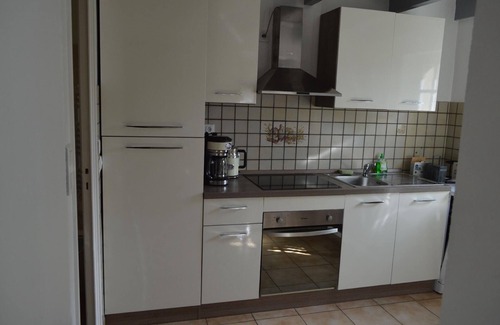 Plonevez-Porzay House | Holiday home with private garden and barbecue